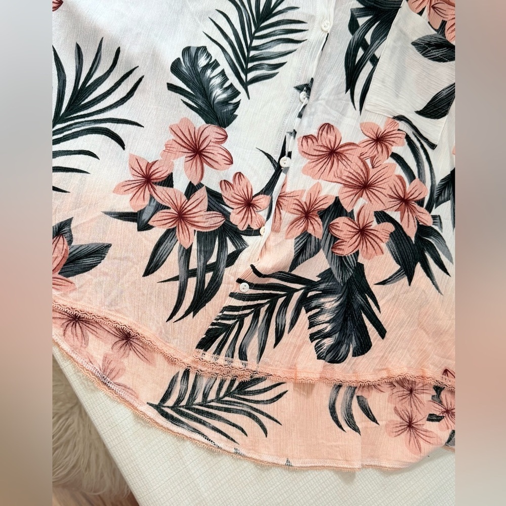 Pol Button Button Down Shirt - Nwot - image 3